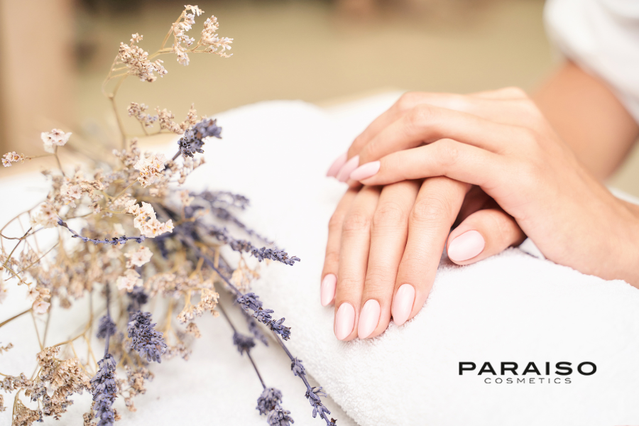 Incluye nuestra línea de manicura en tu salón de uñas